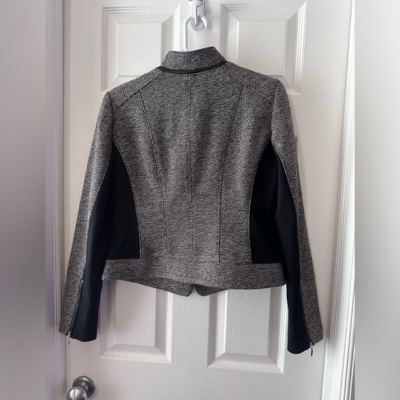 White House Black Market White + Black Tweed Moto Jacket Faux Leather Size 8 - Picture 2 of 11